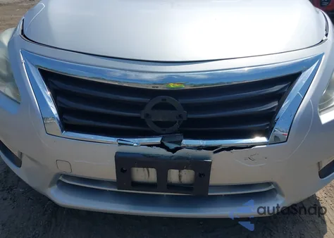 2013 Nissan Altima 2.5 z USA, uszkodzony, nr VIN 1N4AL3AP9DC282979